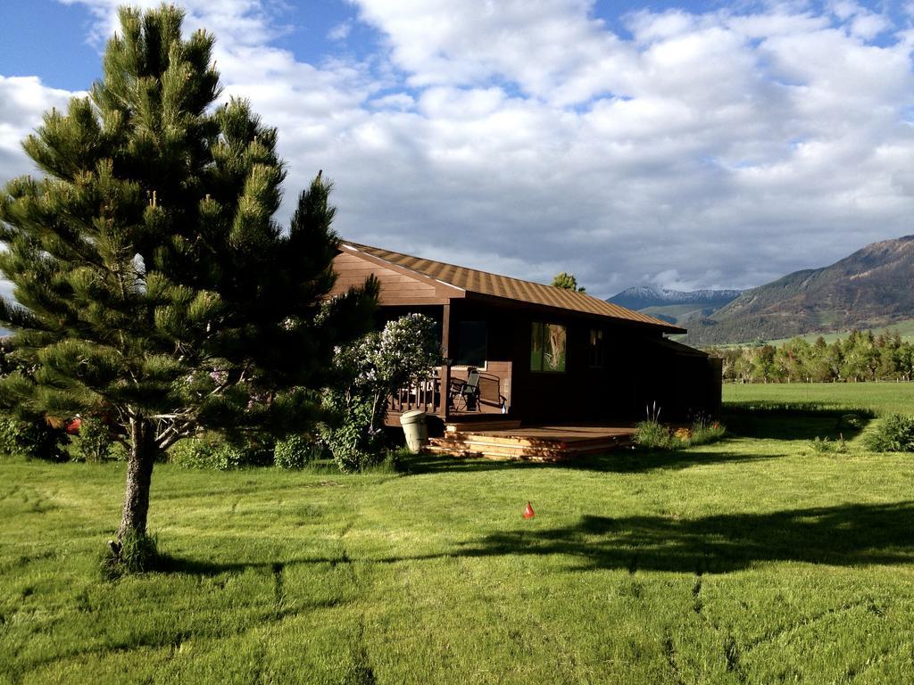 Pine Creek Cabin Livingston Montana 部屋 写真