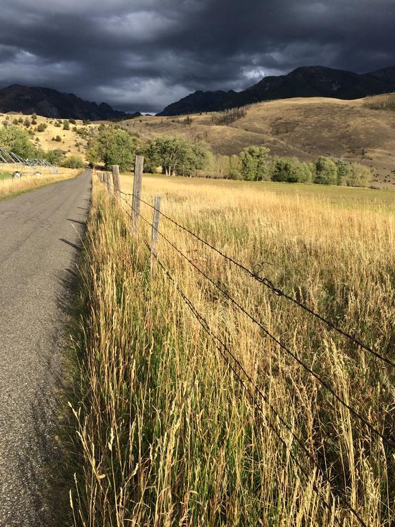 Pine Creek Cabin Livingston Montana エクステリア 写真